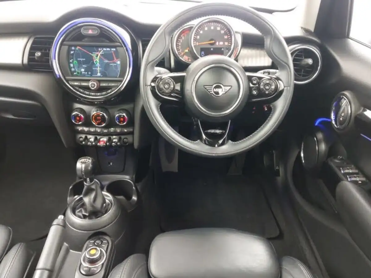 2019-mini-cooper-15-cooper-exclusive-134bhp-hatchback-5d-big-6