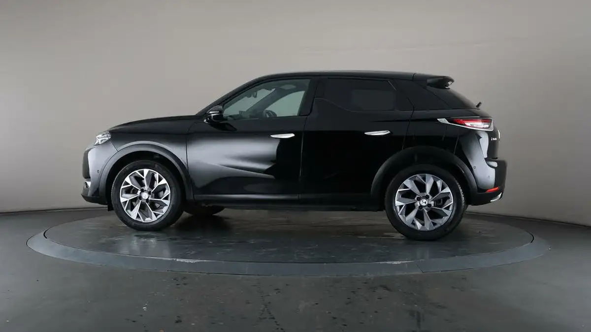 2020-ds-ds-3-crossback-e-tense-ultra-prestige-big-32
