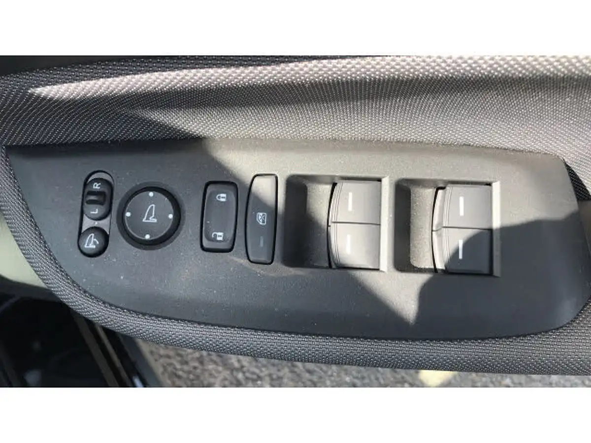 2021-honda-jazz-15-i-mmd-crosstar-ex-109ps-two-tone-big-27