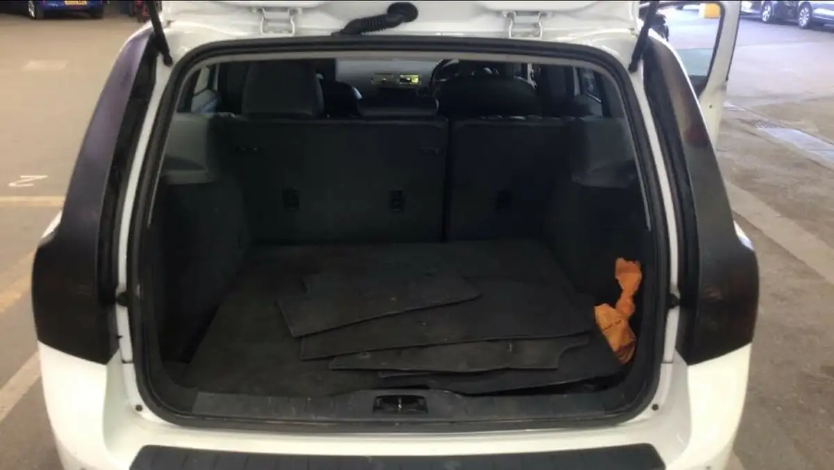 2012-volvo-v50-16td-drive-se-ss-big-8