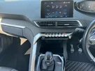 2018-peugeot-3008-suv-12-puretech-allure-small-53