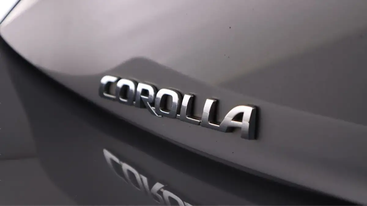 2020-toyota-corolla-12-vvt-i-icon-tech-trk-hatchback-big-21
