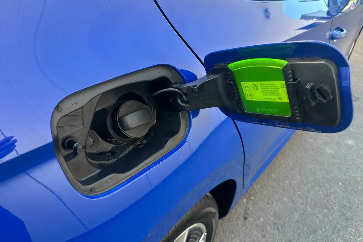 2022-skoda-fabia-10-tsi-se-l-109ps-hatchback-dsg-big-9