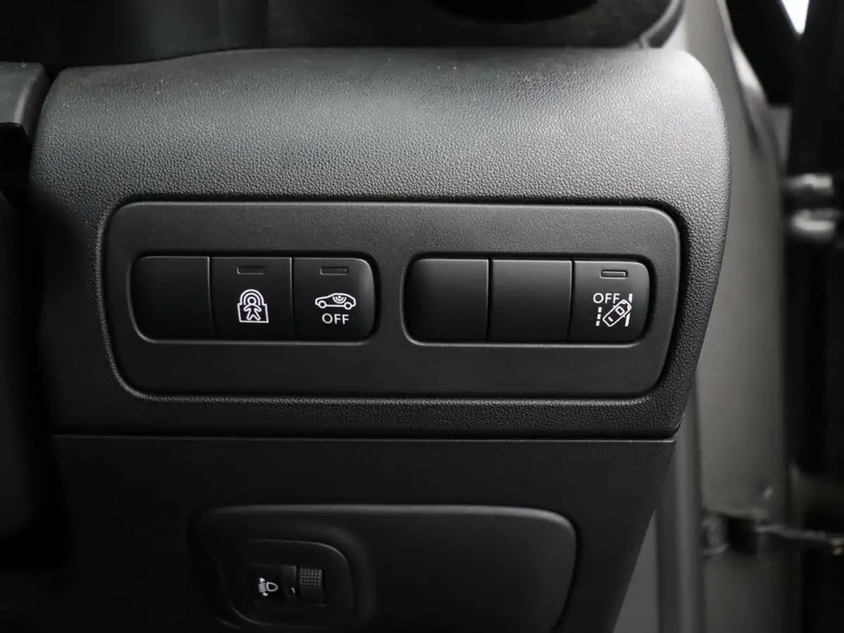 2022-citroen-c3-aircross-12-puretech-shine-plus-130ps-eat6-big-31