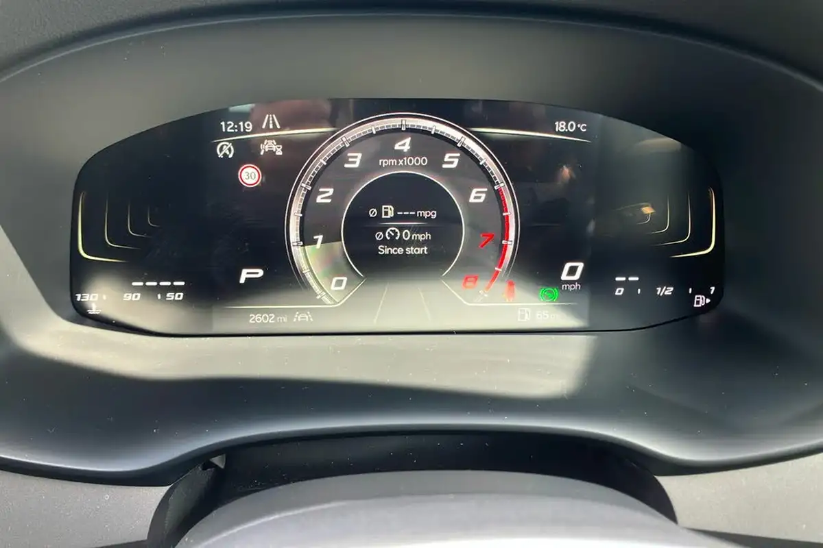 2024-seat-ateca-15-ecotsi-xperience-dsg-big-23
