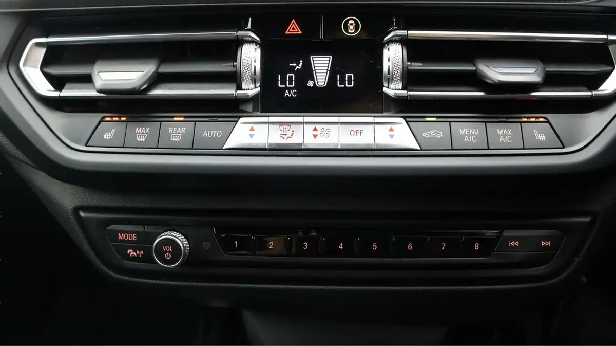 2021-bmw-2-series-20td-218d-m-sport-gran-coupe-4d-big-11