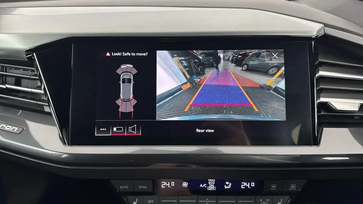 2022-audi-q4-e-tron-50e-s-line-station-wagon-big-17