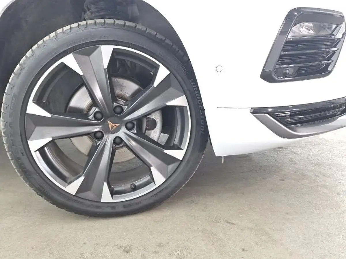 2024-cupra-ateca-15-ecotsi-v2-big-8