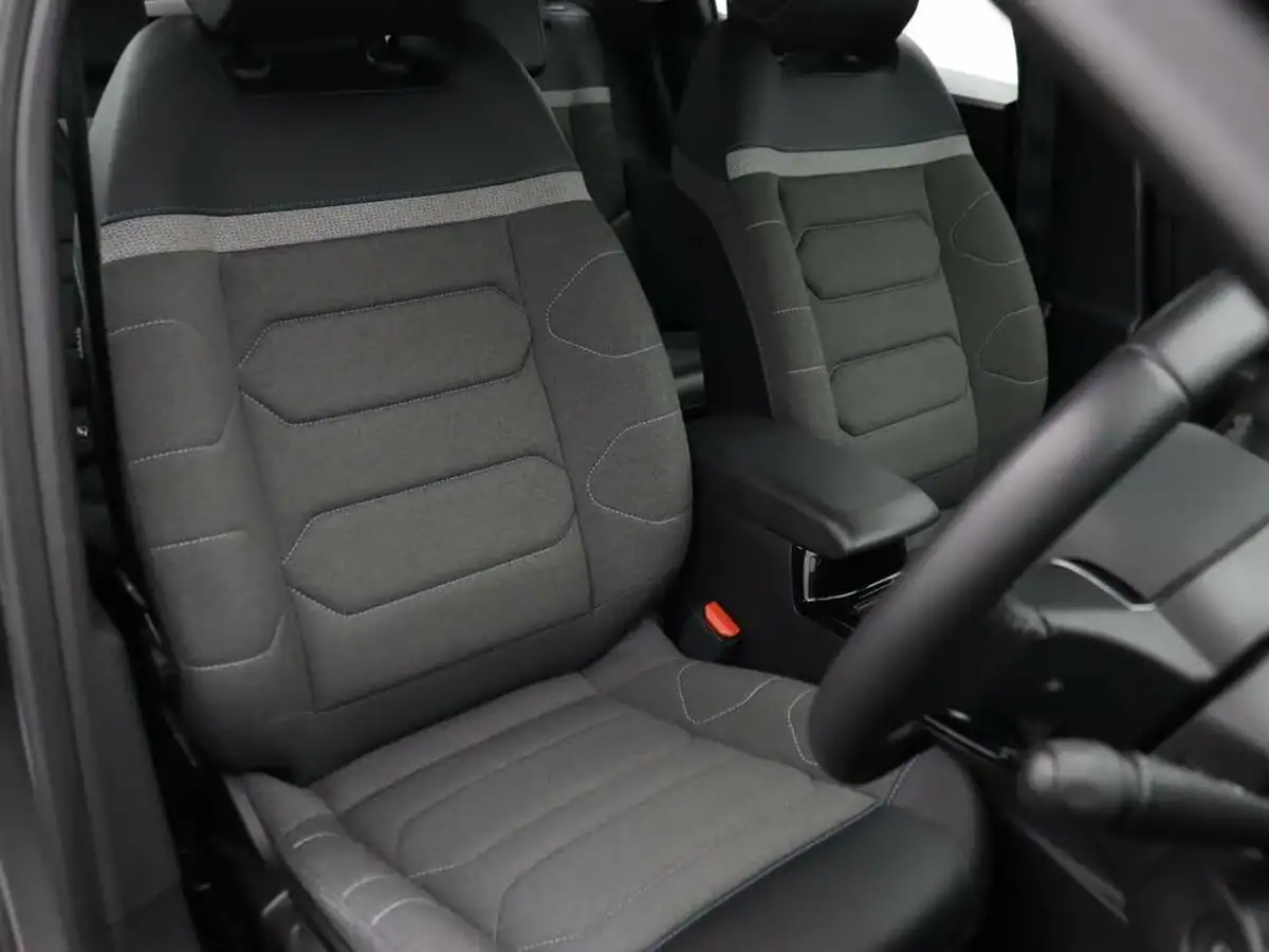 2021-citroen-c4-12-puretech-sense-plus-big-8