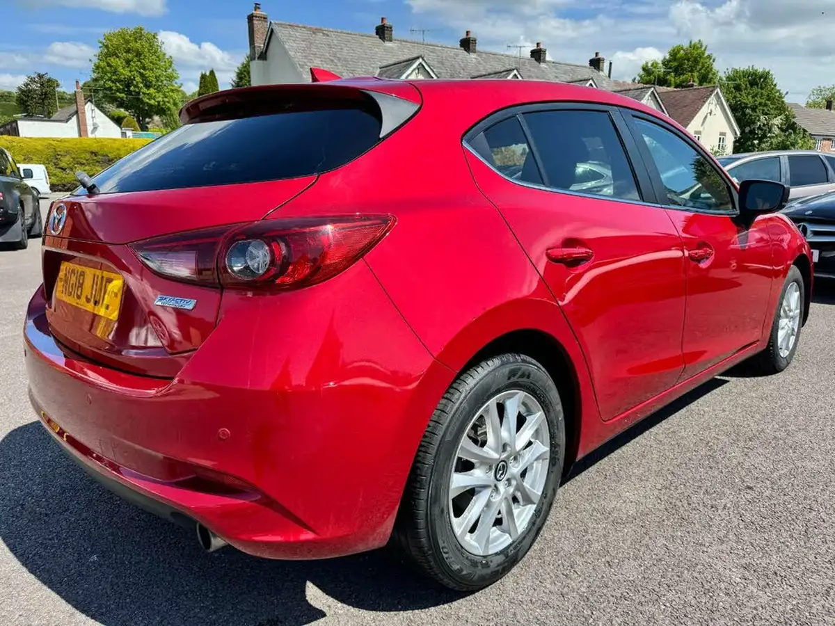 2018-mazda-mazda3-20-se-l-nav-hatchback-5d-big-3