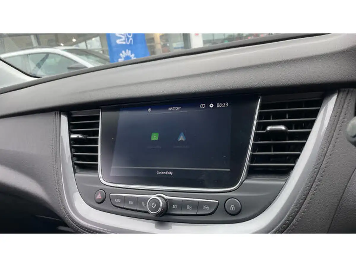 2019-vauxhall-grandland-x-12-sport-nav-big-33