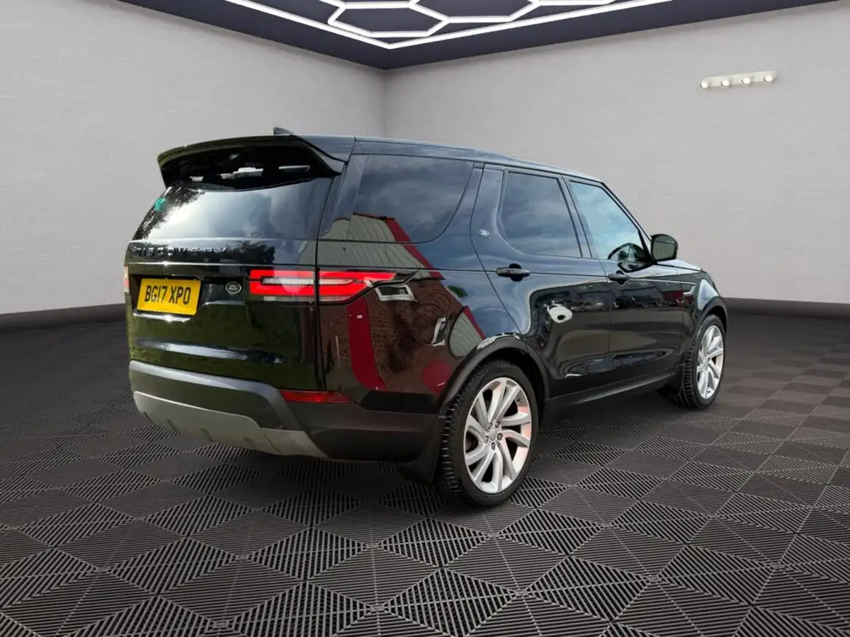 2017-land-rover-discovery-30td6-first-edition-big-6