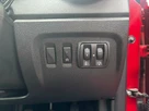 2019-renault-captur-09-tce-iconic-small-22