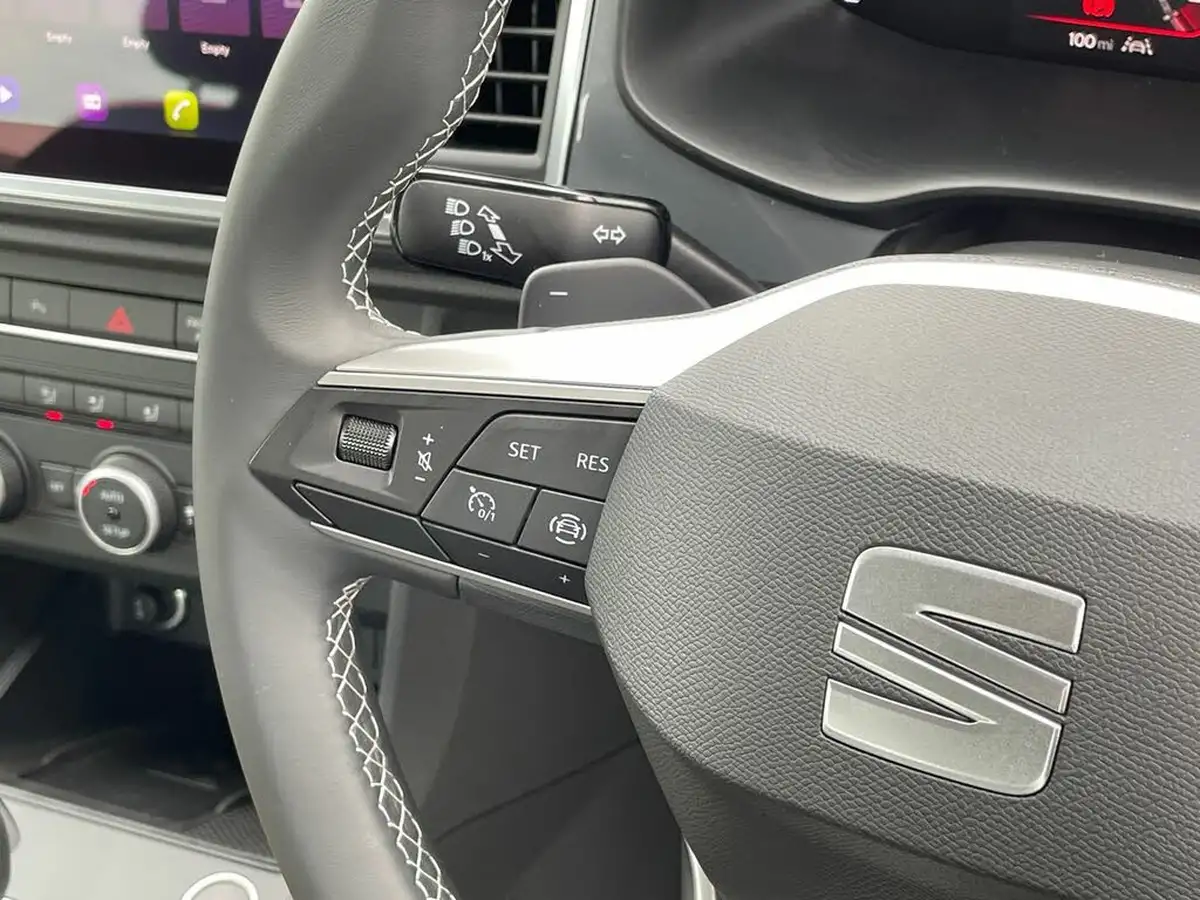 2025-seat-ateca-15-ecotsi-se-technology-dsg-big-26