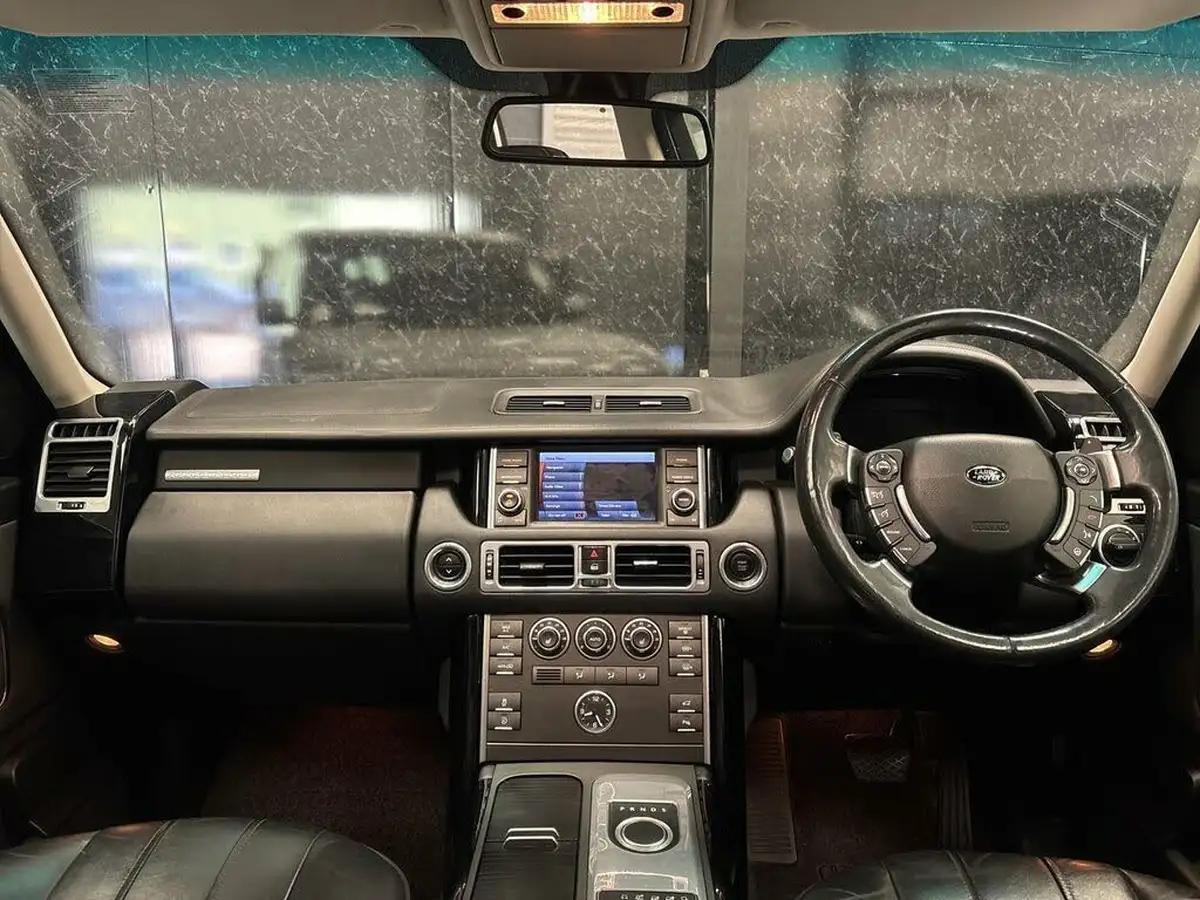 2011-land-rover-range-rover-44td-vogue-big-12