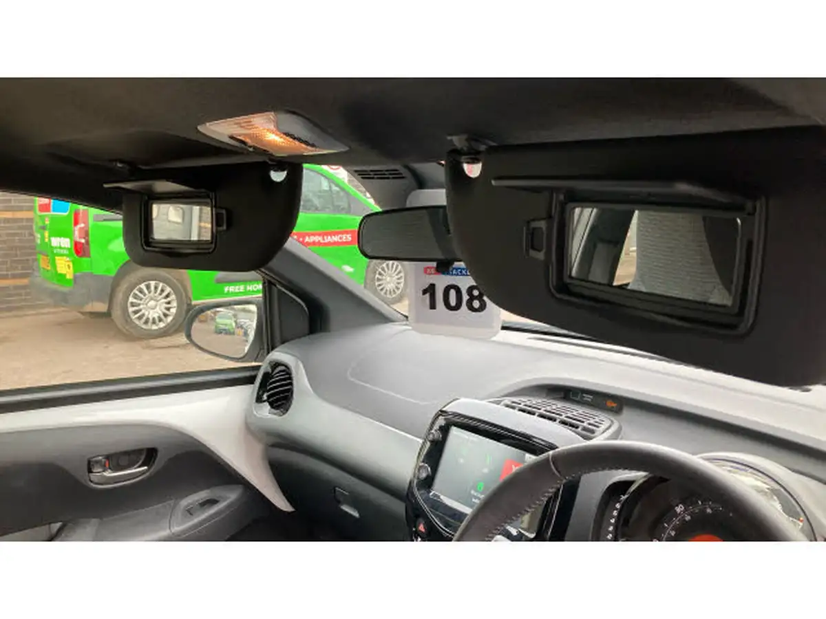 2021-toyota-aygo-10-vvt-i-x-trend-tss-x-shift-big-32