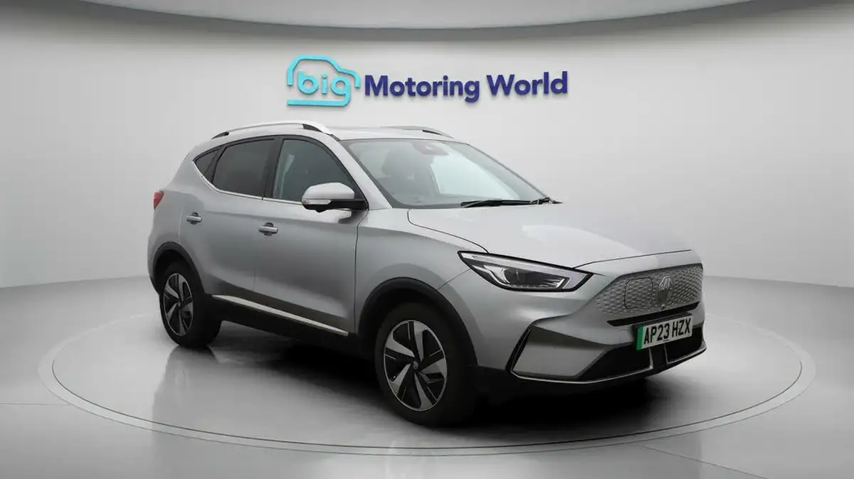 2023-mg-zs-suv-e-trophy-ev-176ps-big-1
