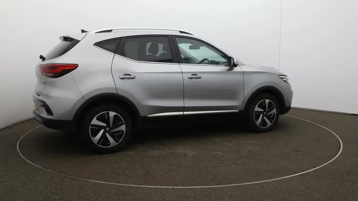 2023-mg-zs-suv-e-trophy-ev-176ps-big-53