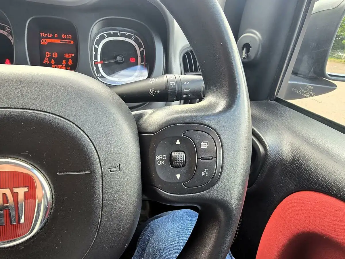 2014-fiat-panda-12-easy-big-26