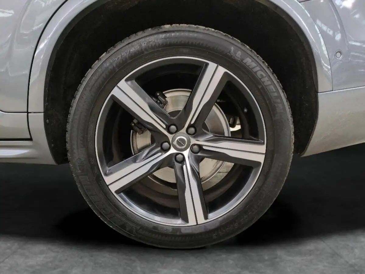 2018-volvo-xc90-20td-d5-r-design-4x4-big-36