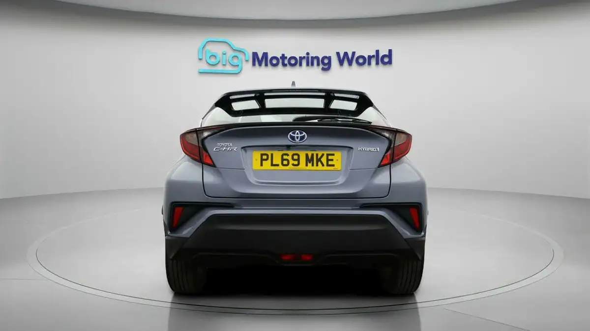 2020-toyota-c-hr-18-vvt-i-icon-parking-pack-big-5