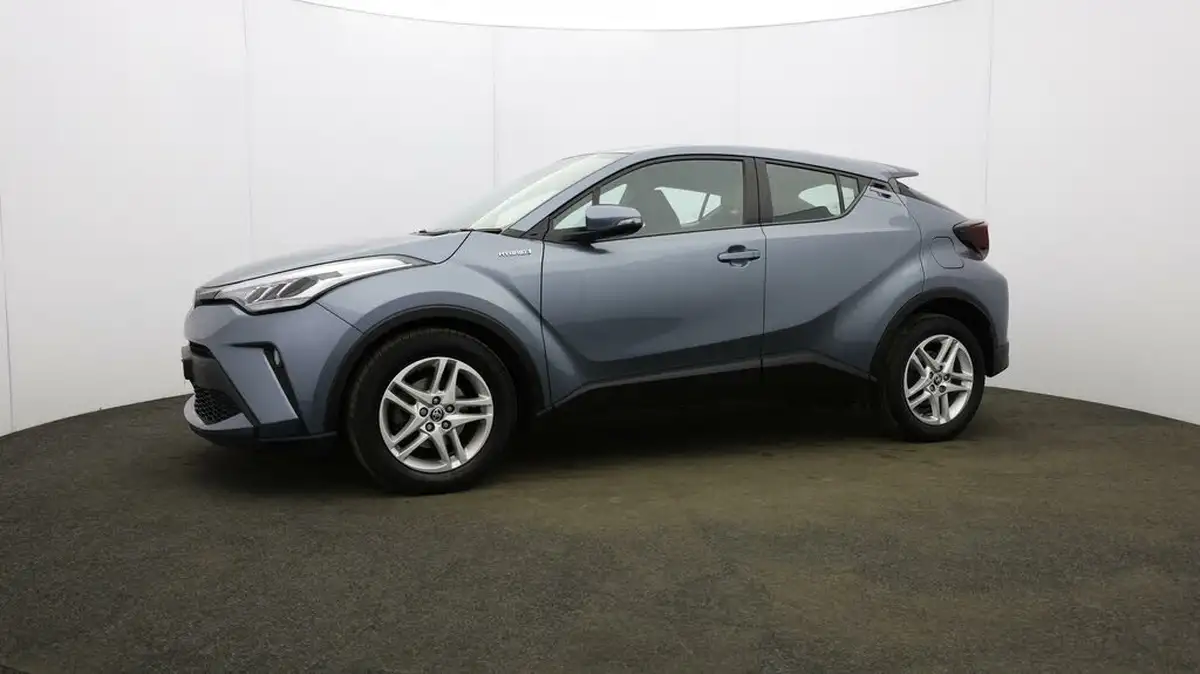 2020-toyota-c-hr-18-vvt-i-icon-parking-pack-big-27