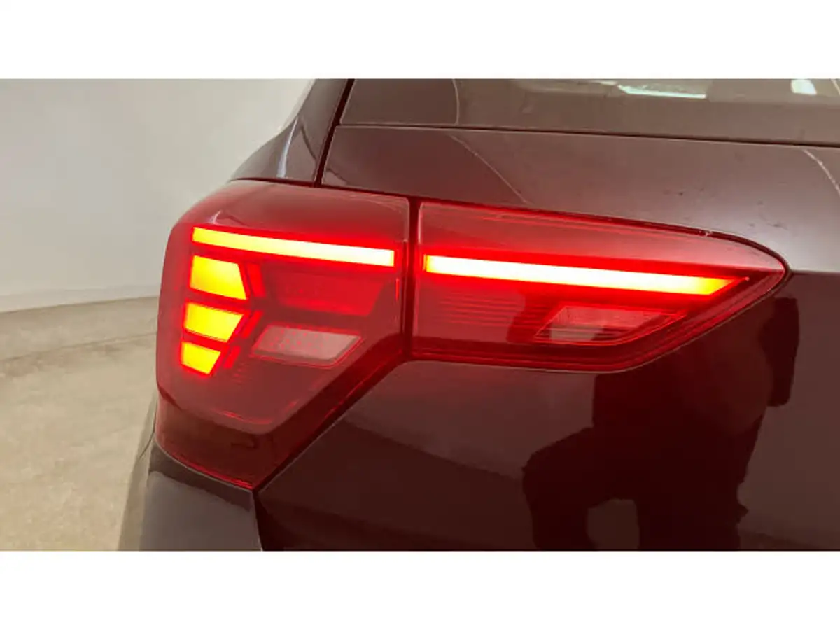 2022-volkswagen-polo-10-tsi-life-big-27