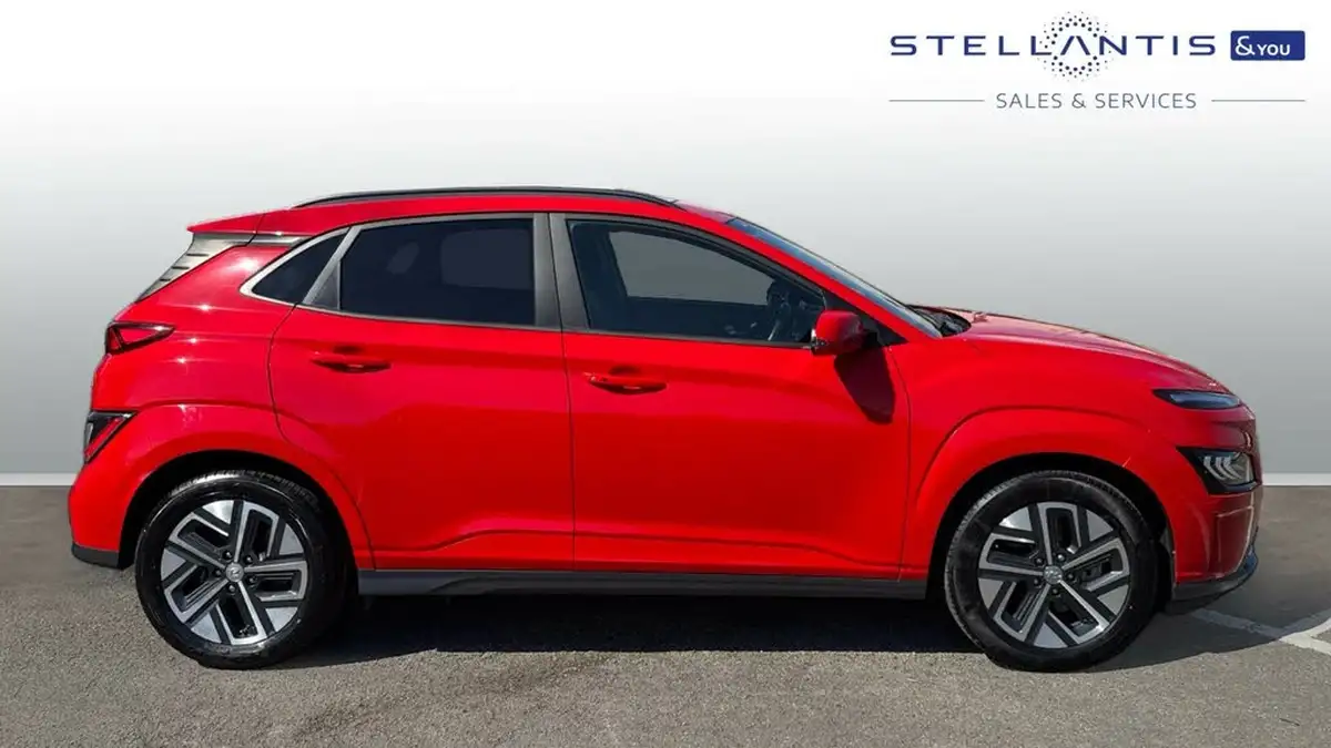 2022-hyundai-kona-e-ultimate-big-1