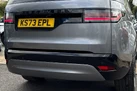 2023-land-rover-discovery-30-d300-dynamic-hse-small-31