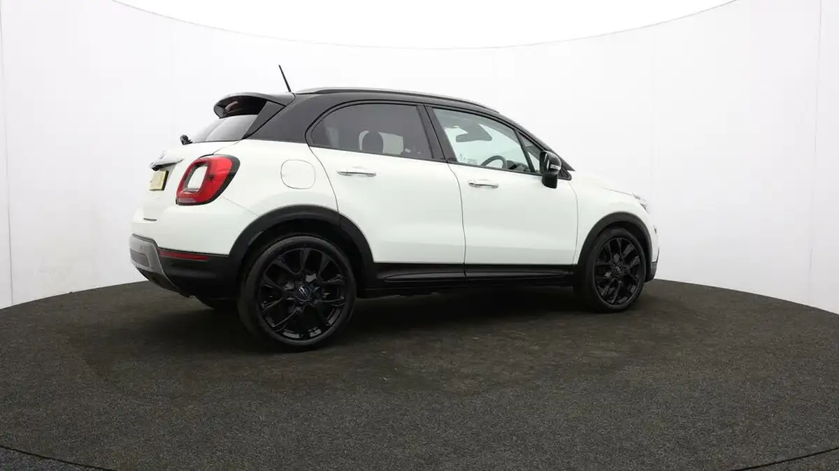 2021-fiat-500x-10-firefly-turbo-cross-big-34