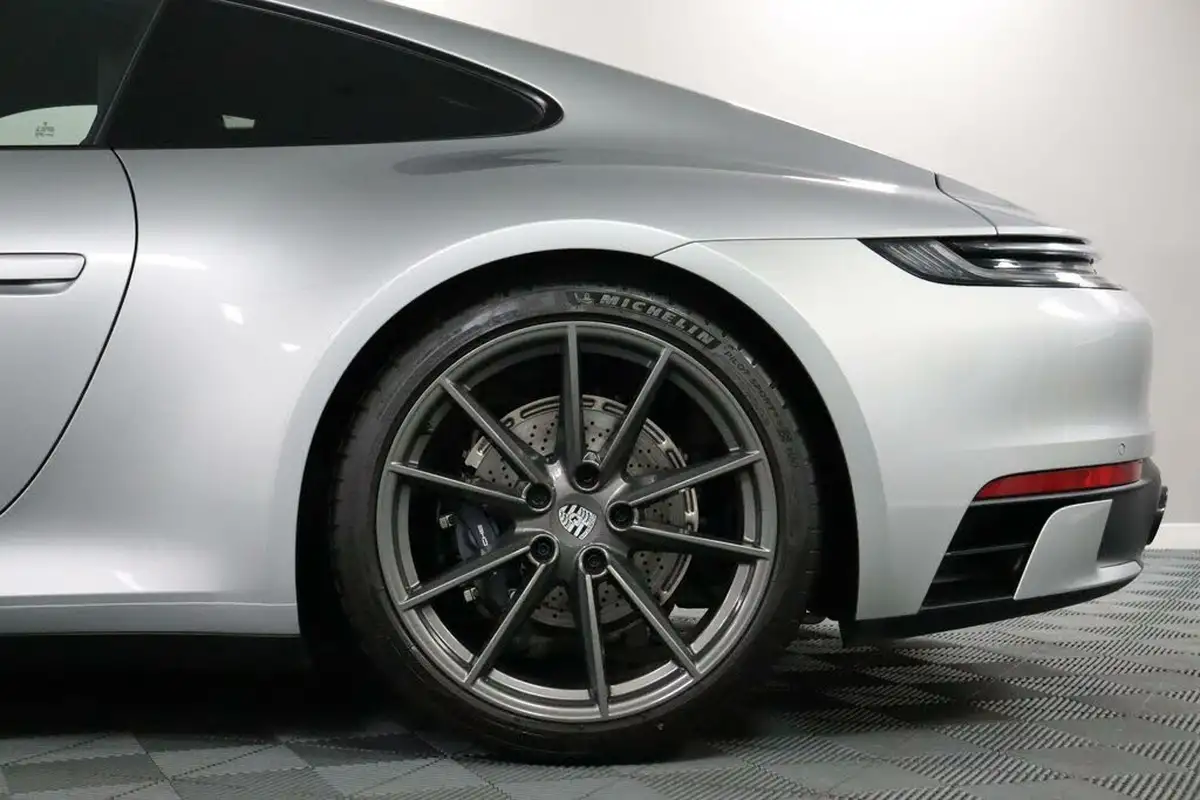 2024-porsche-911-30-carrera-t-385ps-coupe-big-28