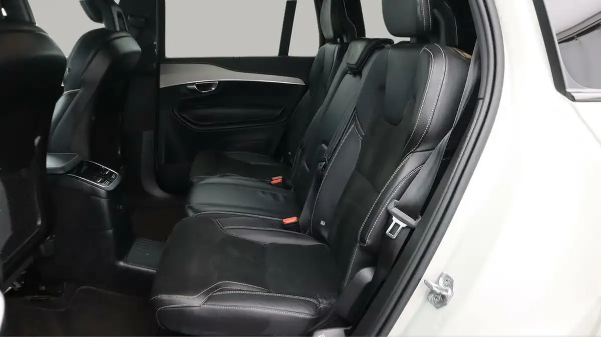 2021-volvo-xc90-20-t8-r-design-390bhp-big-16