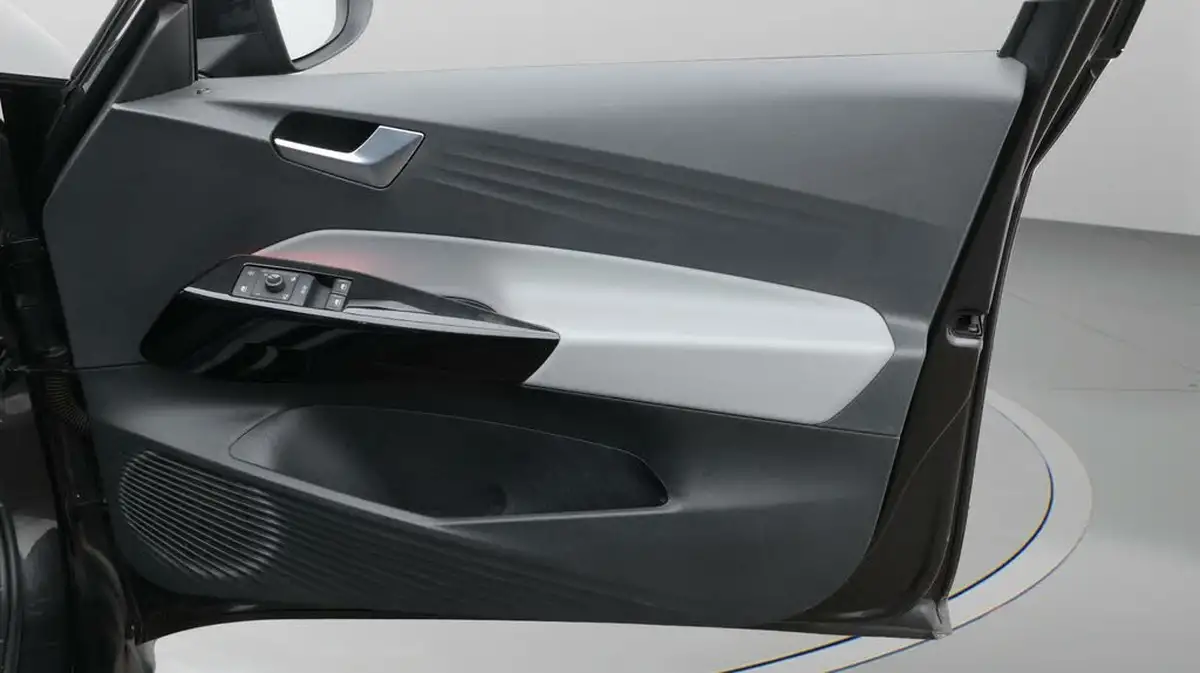 2021-volkswagen-id3-e-family-204ps-performance-big-15