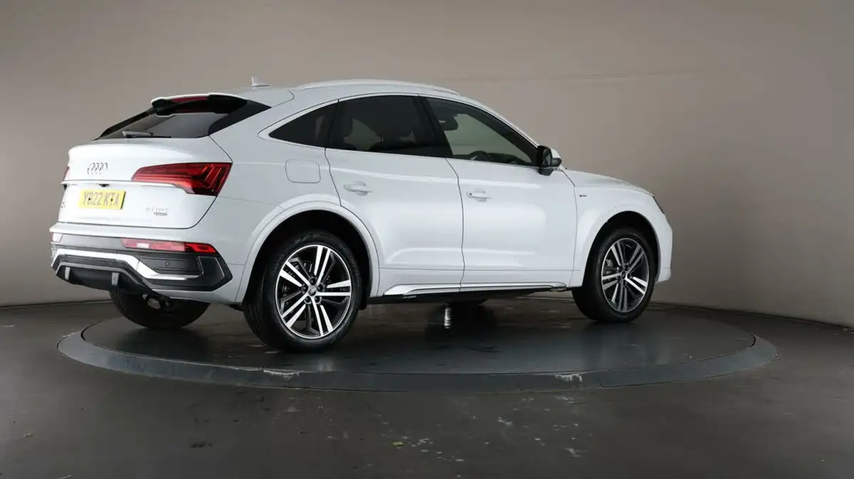 2022-audi-q5-20-45-tfsi-s-line-sportback-big-66