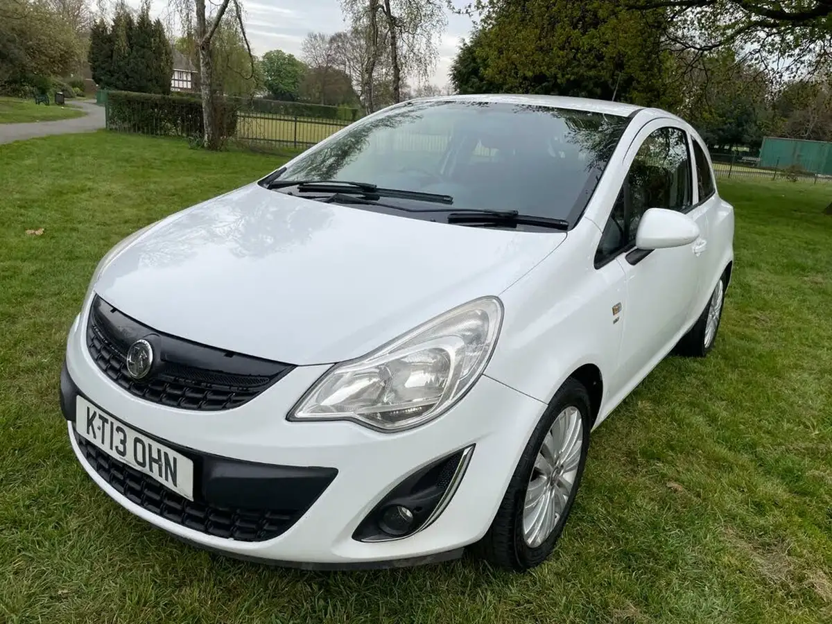 2013-vauxhall-corsa-12-energy-16v-3d-big-21