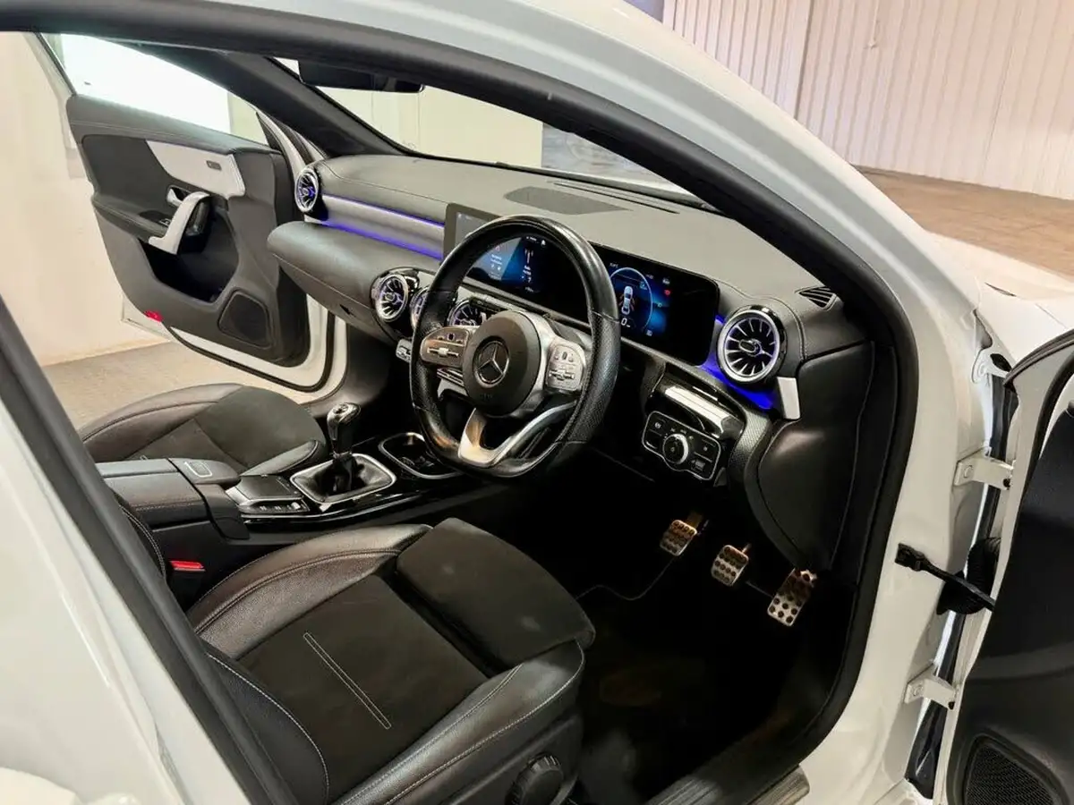 2021-mercedes-benz-a-class-13-a200-amg-line-executive-edition-saloon-4d-big-28