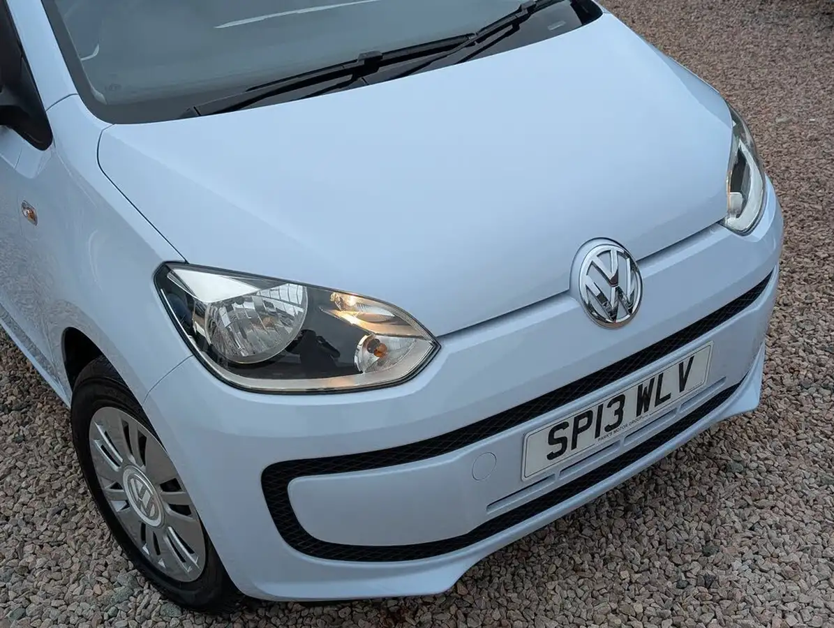 2013-volkswagen-up-10-move-up-59bhp-3d-big-1