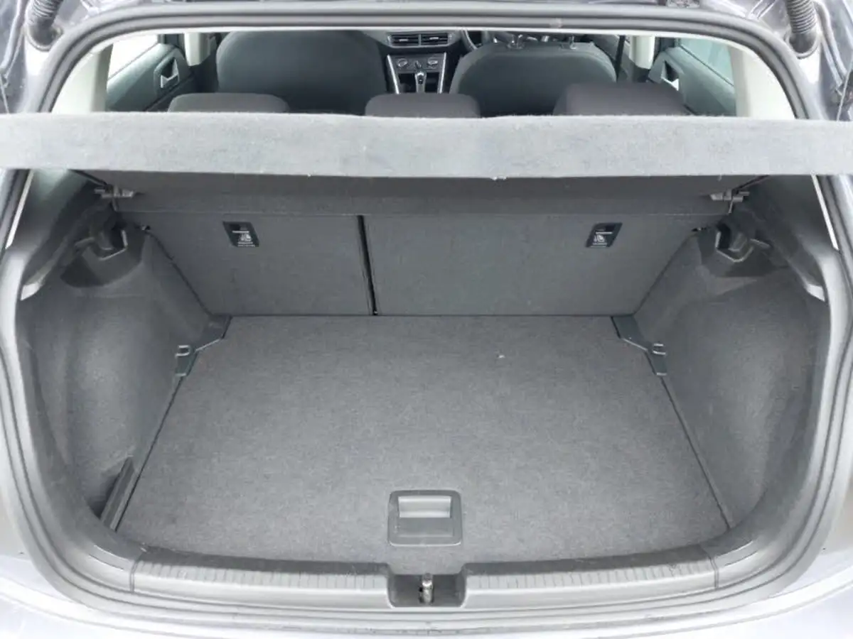 2023-volkswagen-polo-10-tsi-life-dsg-big-7