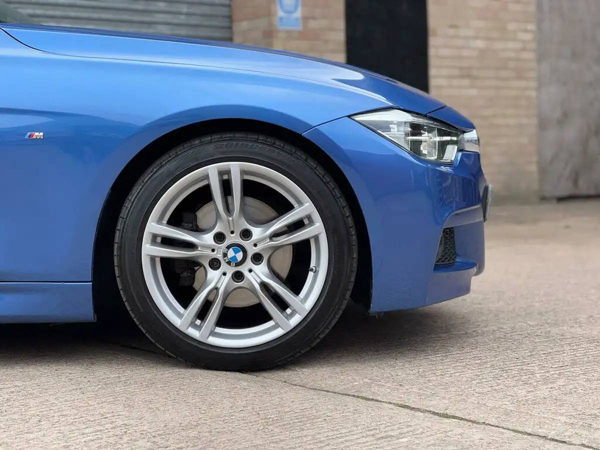 2018-bmw-3-series-20td-320d-m-sport-touring-5d-auto-big-5