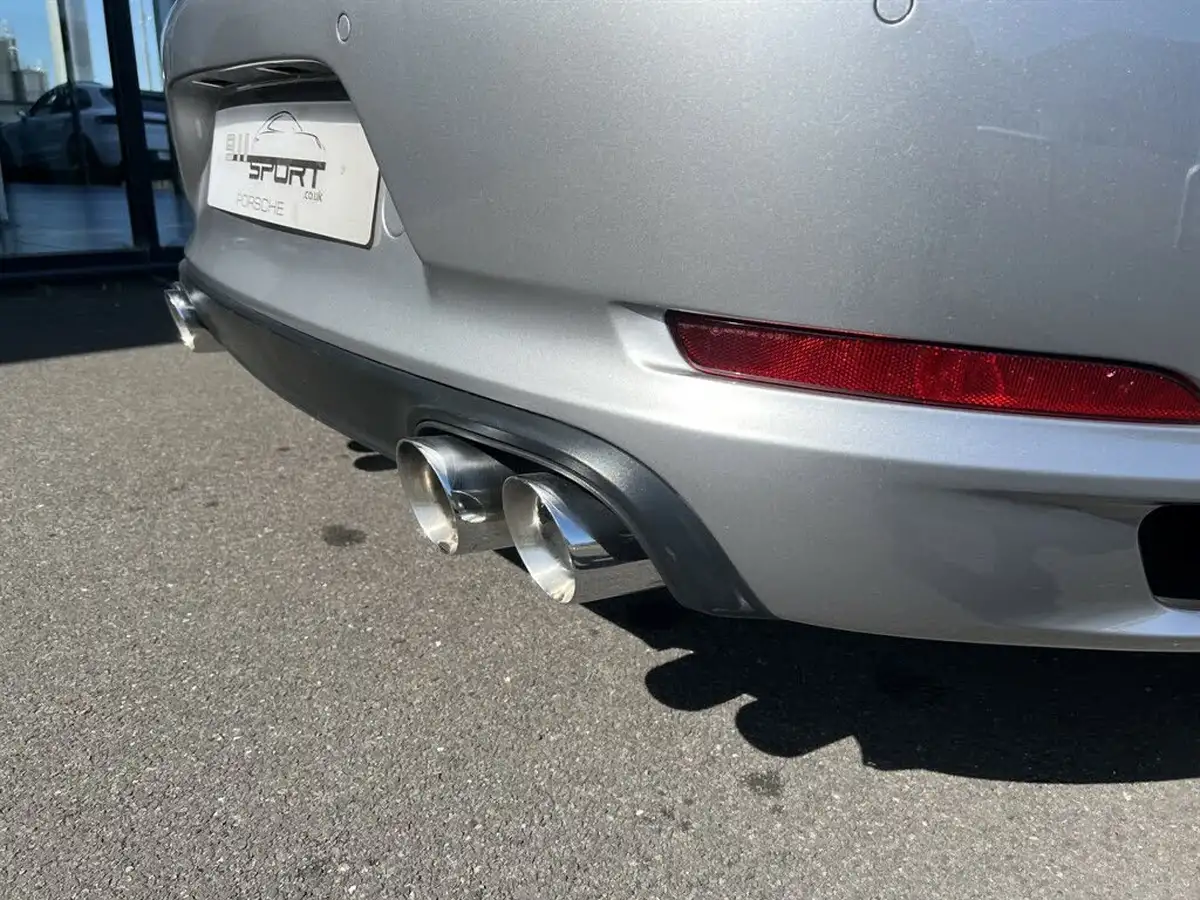 2016-porsche-911-30-carrera-coupe-pdk-big-3