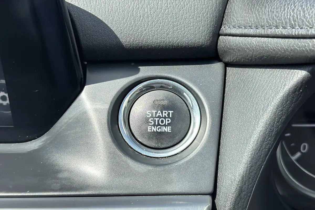 2018-mazda-mazda6-22td-sport-nav-150ps-skyactiv-d-tourer-5d-big-20
