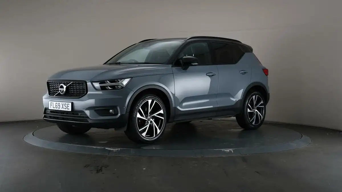 2019-volvo-xc40-20-t5-r-design-big-41