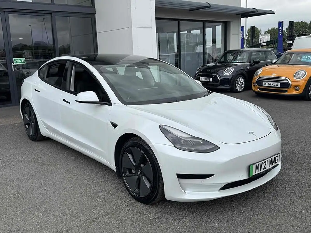 2021-tesla-model-3-e-standard-plus-big-43