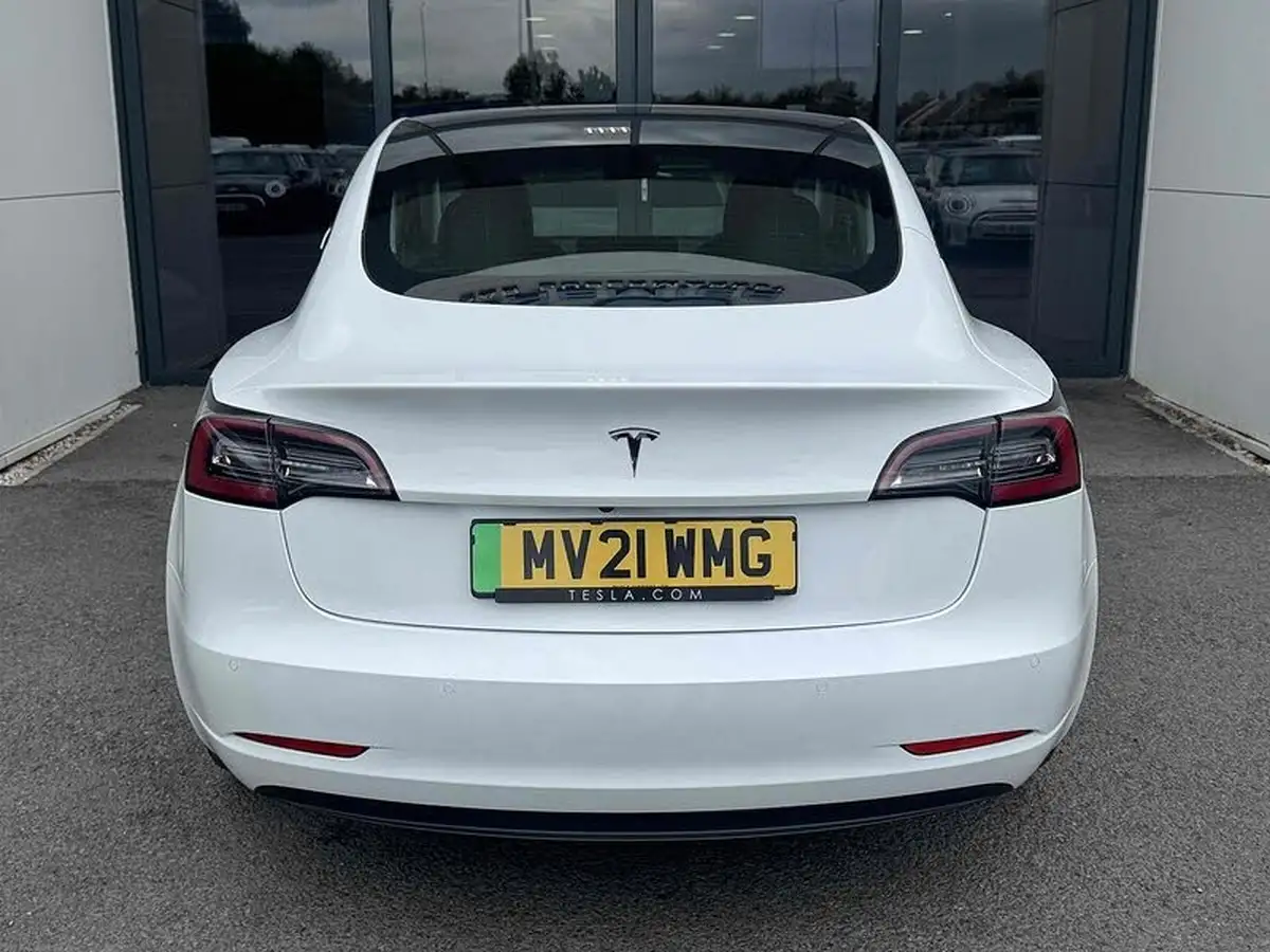 2021-tesla-model-3-e-standard-plus-big-15
