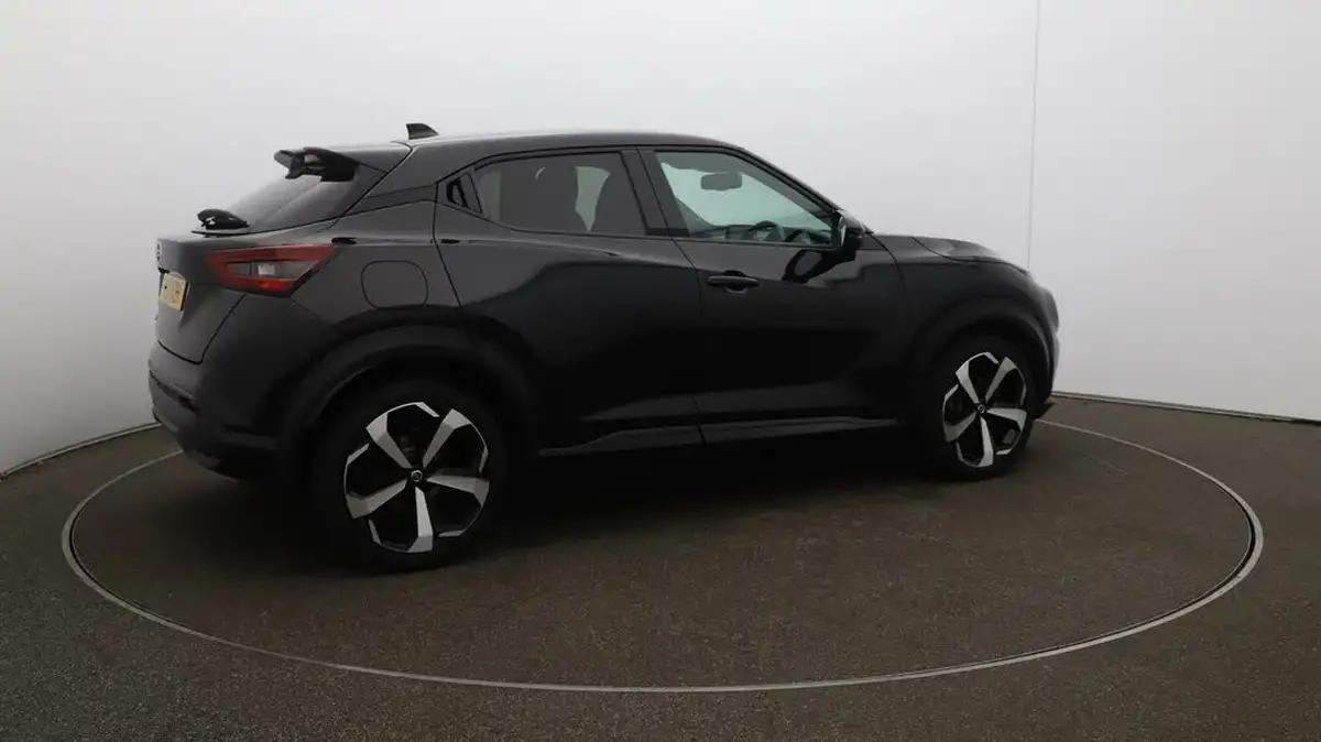 2021-nissan-juke-10-dig-t-tekna-117ps-dct-big-52