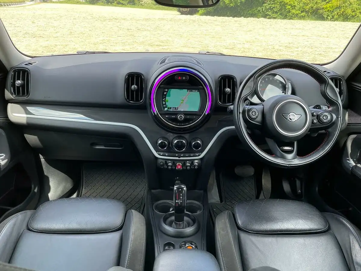 2018-mini-countryman-20-cooper-s-ss-auto-big-37