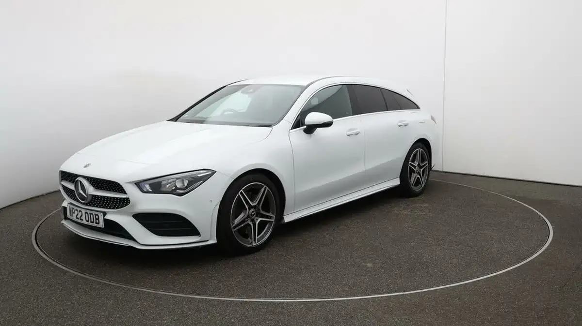 2022-mercedes-benz-cla-13-cla-200-amg-line-shooting-brake-5d-big-68