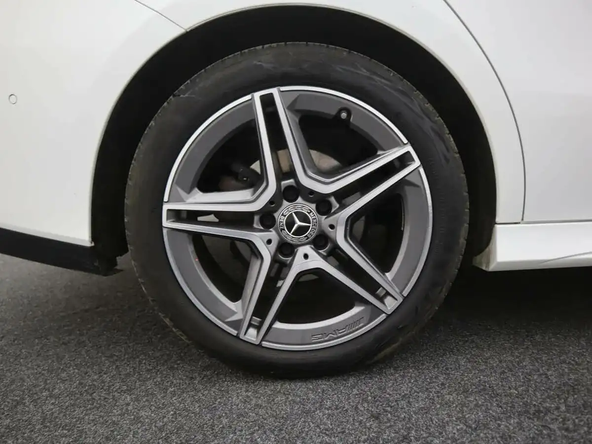 2022-mercedes-benz-cla-13-cla-180-amg-line-premium-coupe-4d-big-6