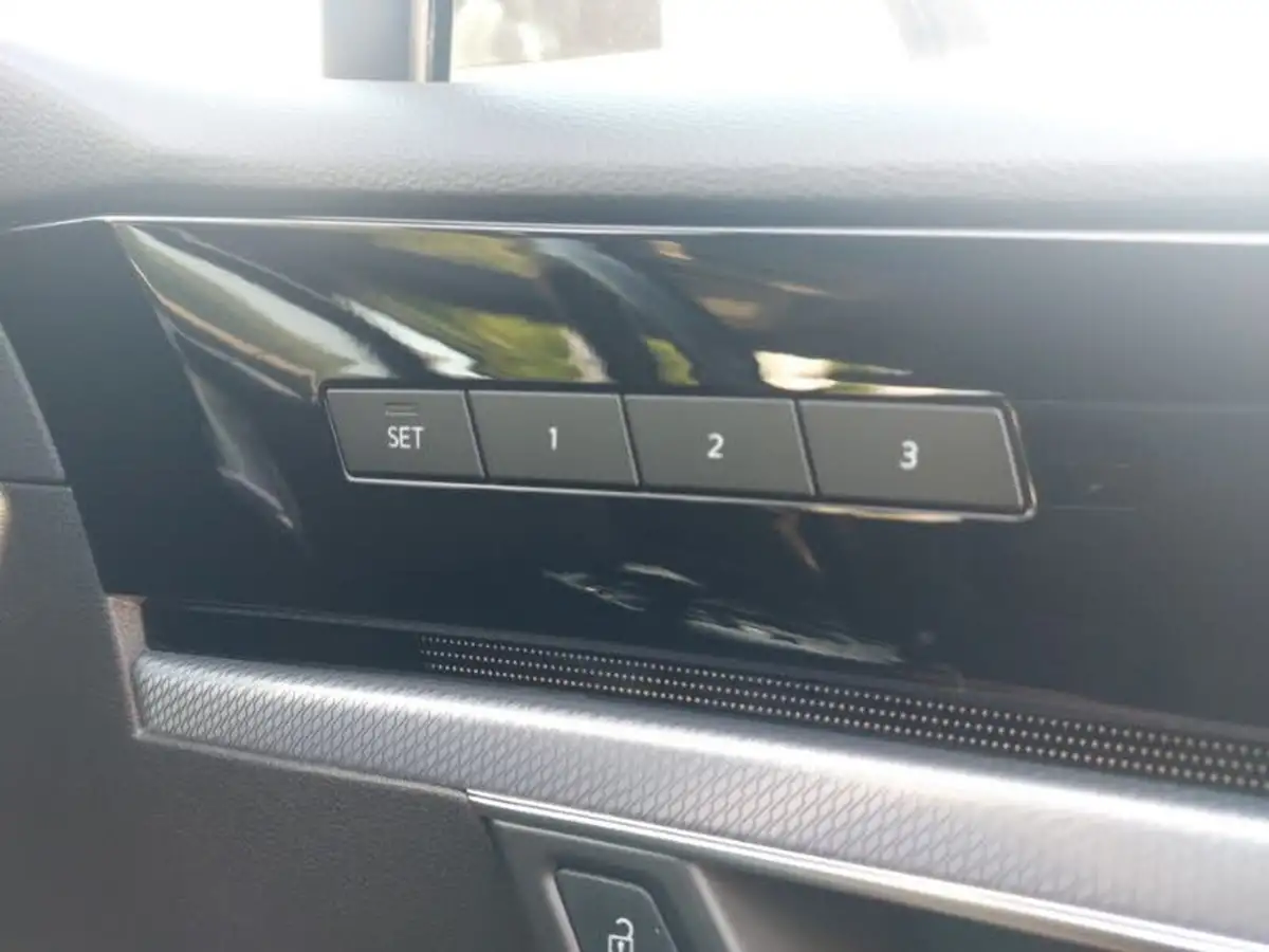 2019-volkswagen-touareg-30tdi-r-line-tech-286ps-big-18