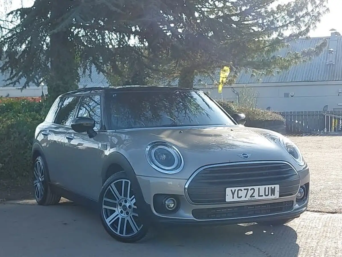 2022-mini-clubman-15-cooper-exclusive-premium-auto-big-0